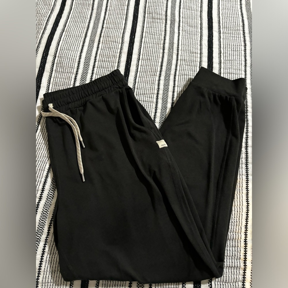 Vuori joggers